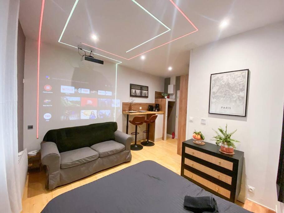 Le Pluvier D'Argent*Home Cinema Abbeville Bagian luar foto